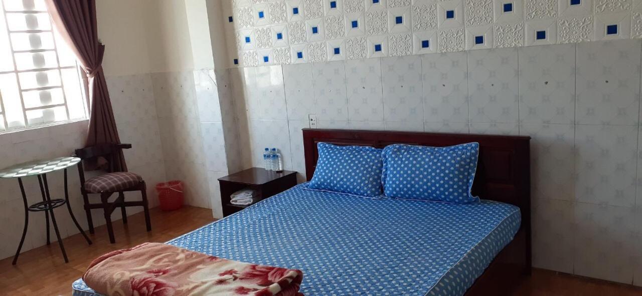 Nha Nghi Binh Yen Bed & Breakfast Плей Ку Екстериор снимка